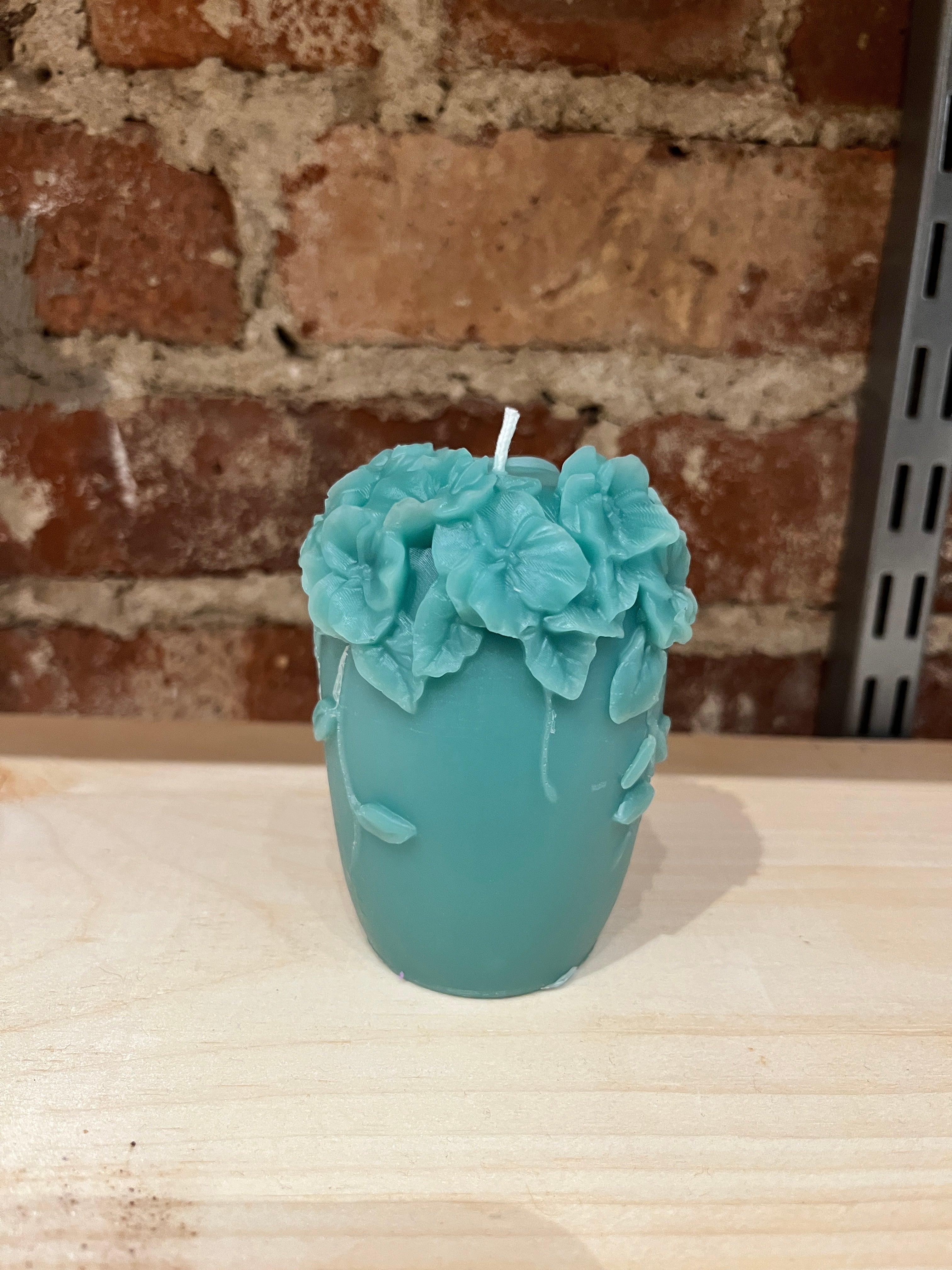 Large Flowery Beeswax Pillar