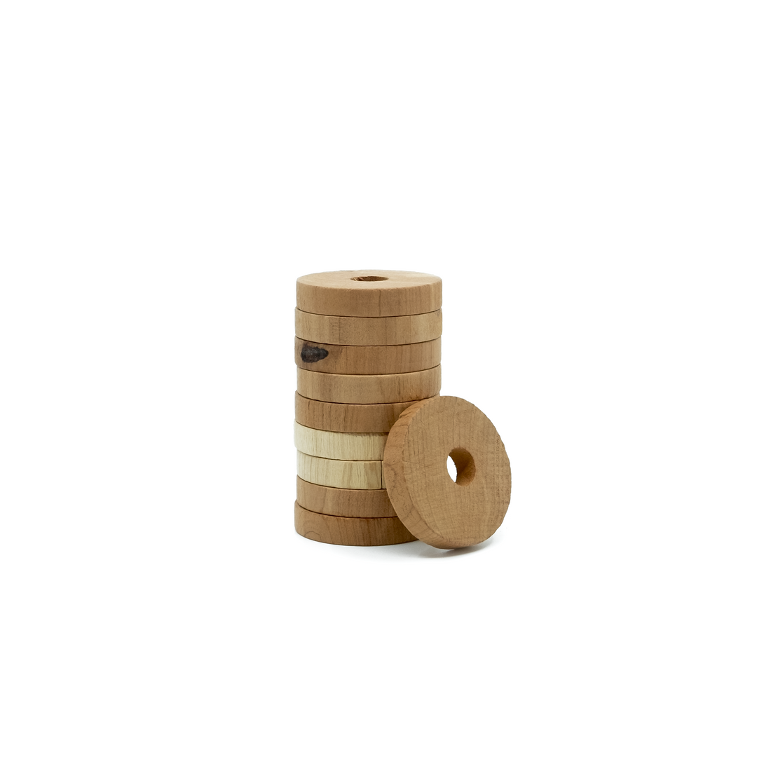 cedar wood disks, hole in the middle, light brown