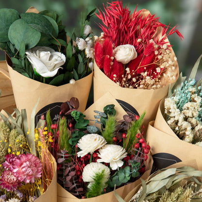 Willow Botanicals Mixed Dried Flower Bouquet