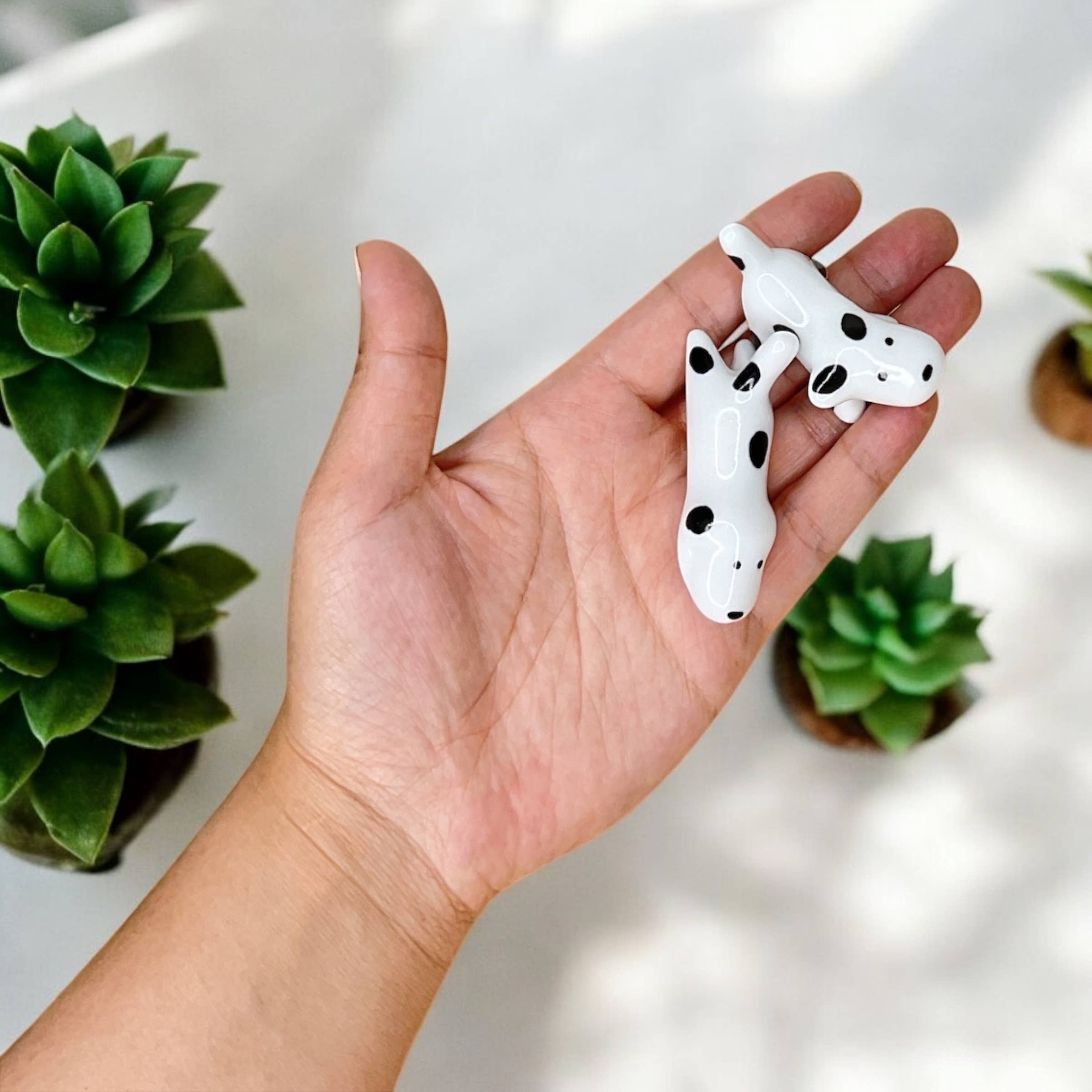 2x Porcelain Dog Chopstick Rest
