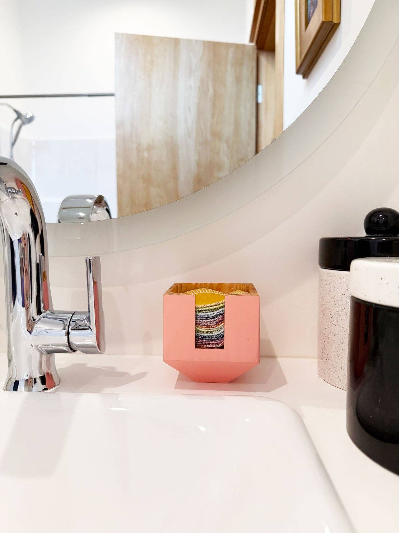 Facial Rounds Container: Spring Colors