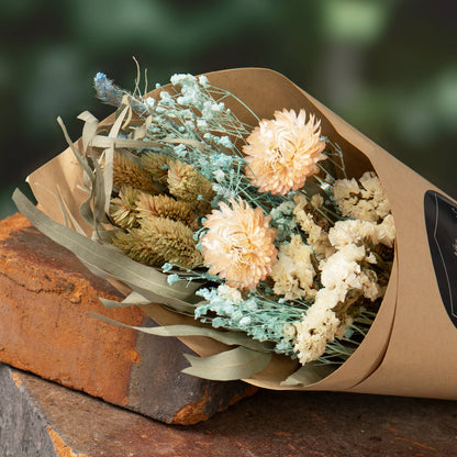 Willow Botanicals Mixed Dried Flower Bouquet