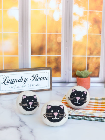 Black Cat Eco Wool Dryer Ball