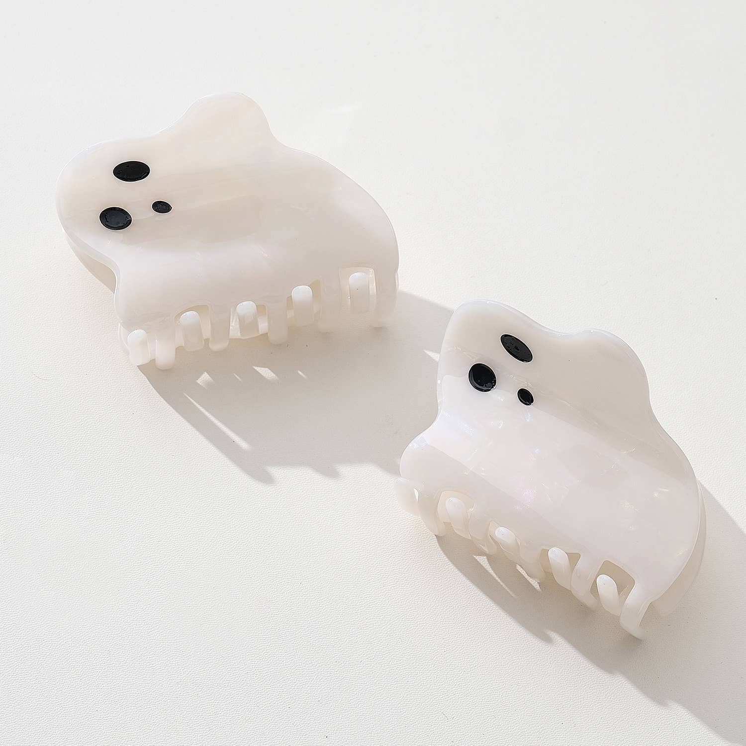 Ghost Claw Clip - Large