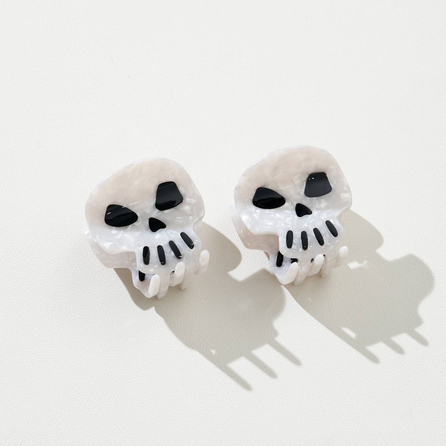 Spooky Skull Claw Clip - Small