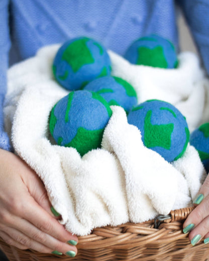 Mama Earth Eco Wool Dryer Ball (one)