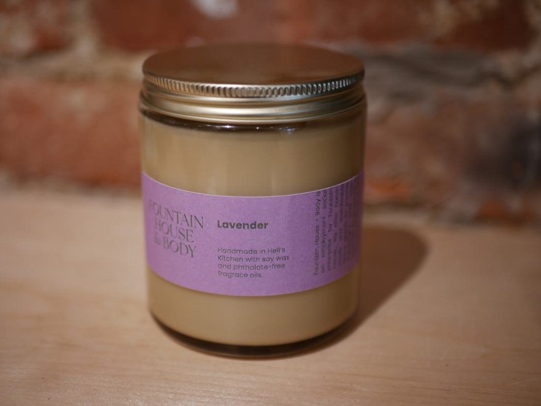 Hand Poured Soy Candle 7.2 oz --LAVENDER