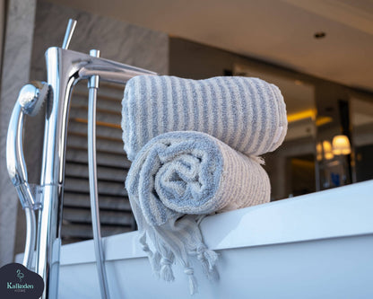 Striped Hand Towel Rainbow